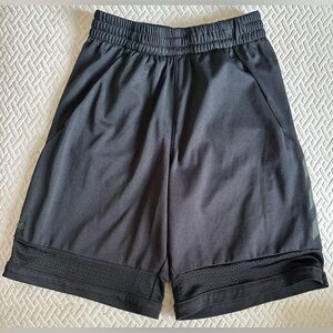 Boys Adidas Climate shorts